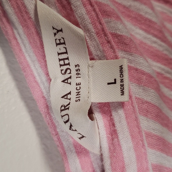 🧑🎄10/10🧑🎄💕Laura Ashley night gown P2P 22💕 - Picture 3 of 5